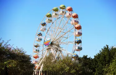 Grande roue à la Récré des 3 Curés